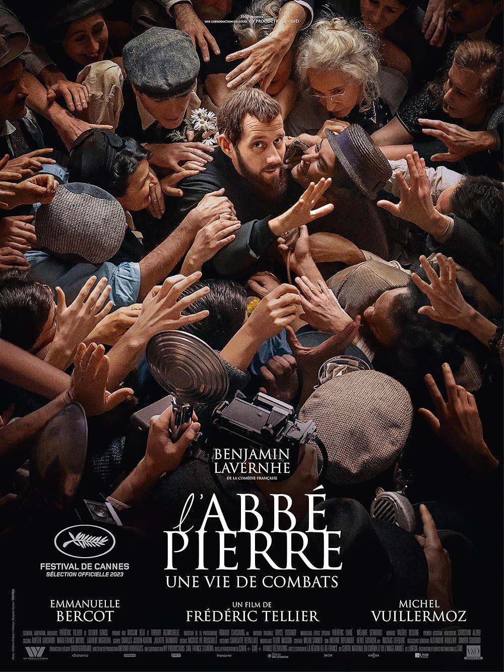 فیلم آبه پیر: یک قرن فداکاری Abbé Pierre: A Century of Devotion 2023